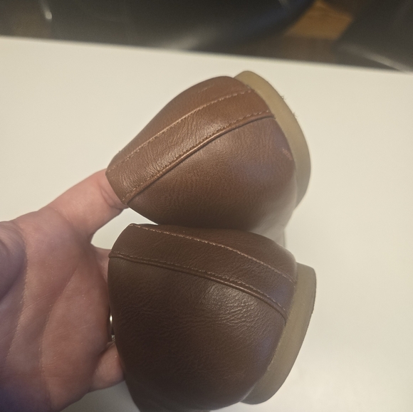 EUC Giorgie flat size 9 - Picture 5 of 6